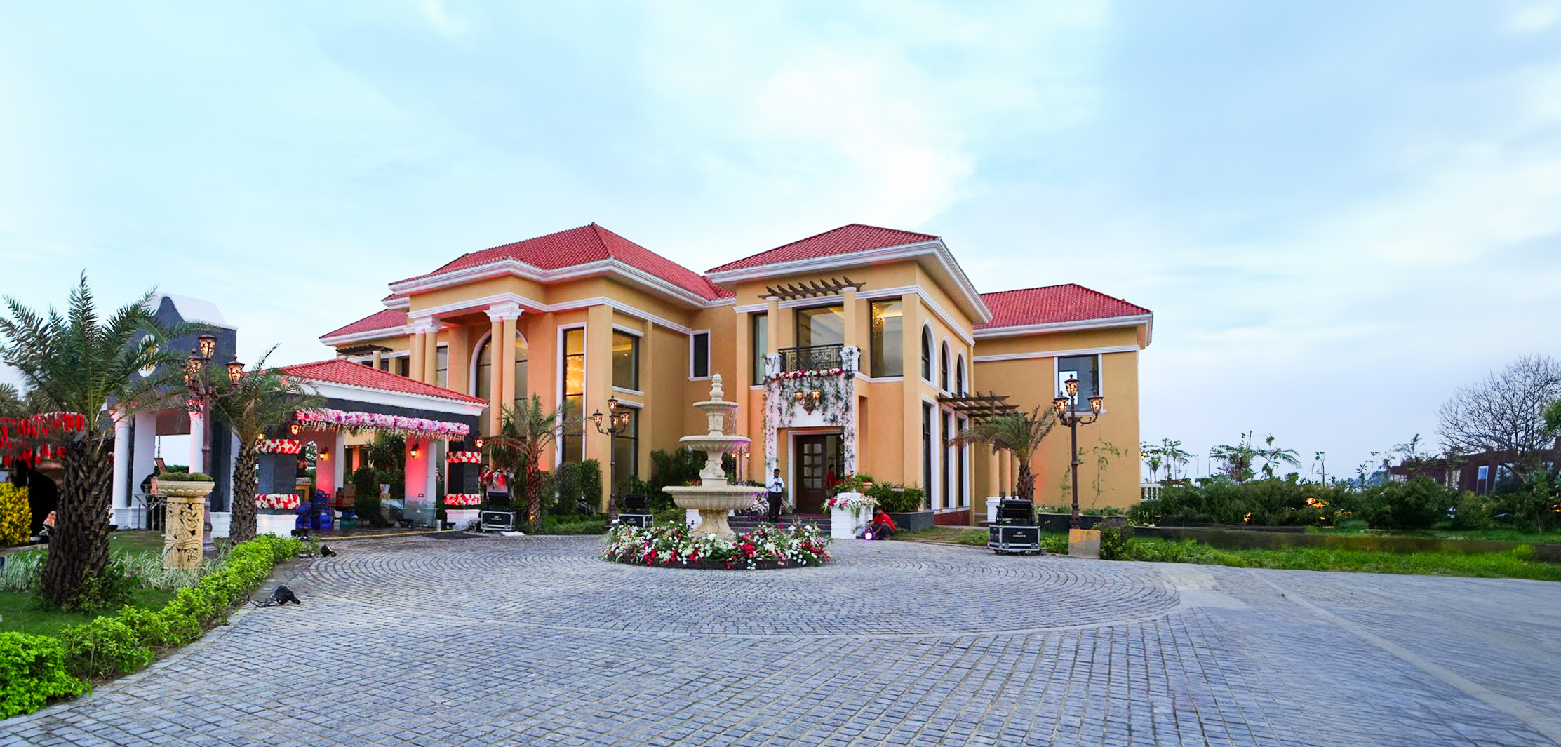Gaurs Mulberry Mansions